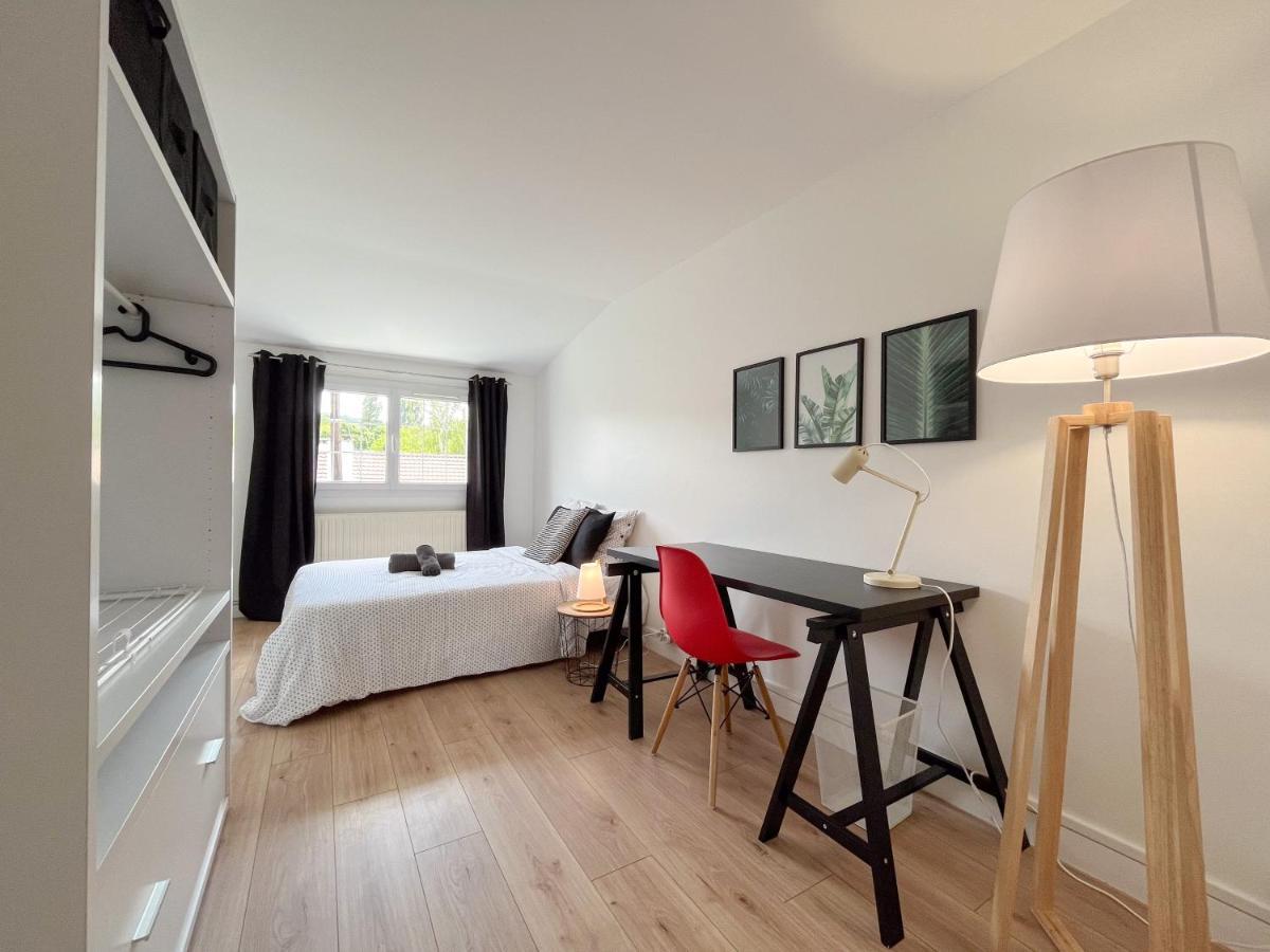 Maison Ideale Pour Visiter Paris Versailles - Chambres Privees Paris-Saclay Bures-sur-Yvette Exteriör bild