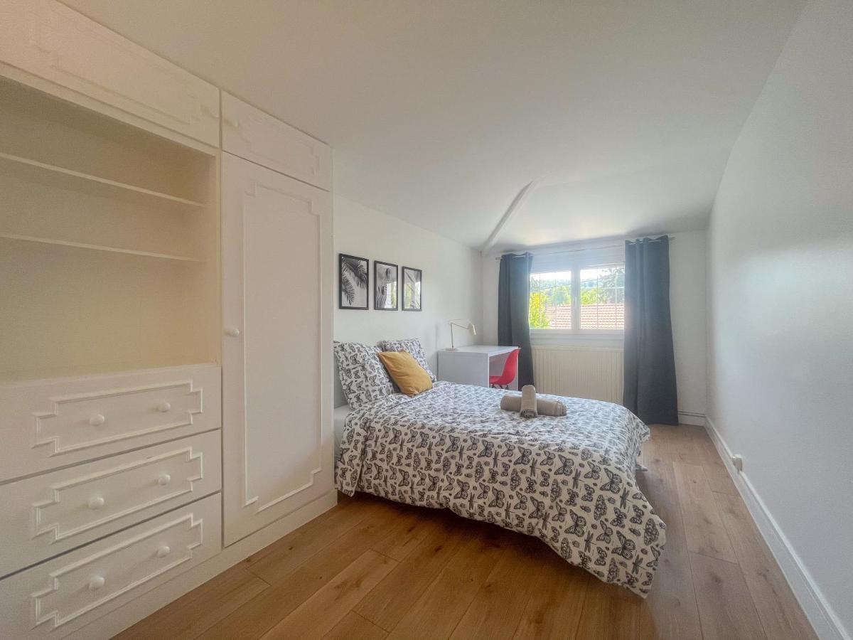 Maison Ideale Pour Visiter Paris Versailles - Chambres Privees Paris-Saclay Bures-sur-Yvette Exteriör bild